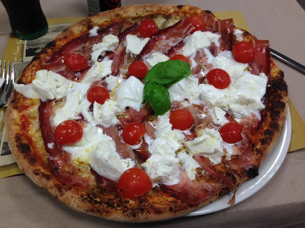 AtmospheraCafè_Cavolano-Schiavoi_slider_image_1