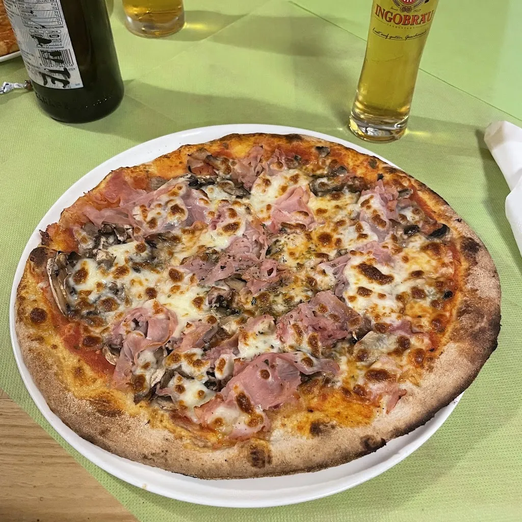 Pizzeria Trattoria Al Ponte_Colloredo di Monte Albano_slider_image_2