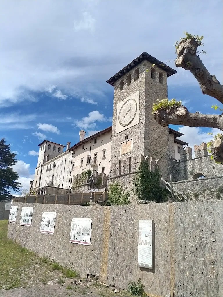 Marina Modonutto_Castello di Colloredo di Monte Albano_Colloredo di Monte Albano-Lauzzana_review