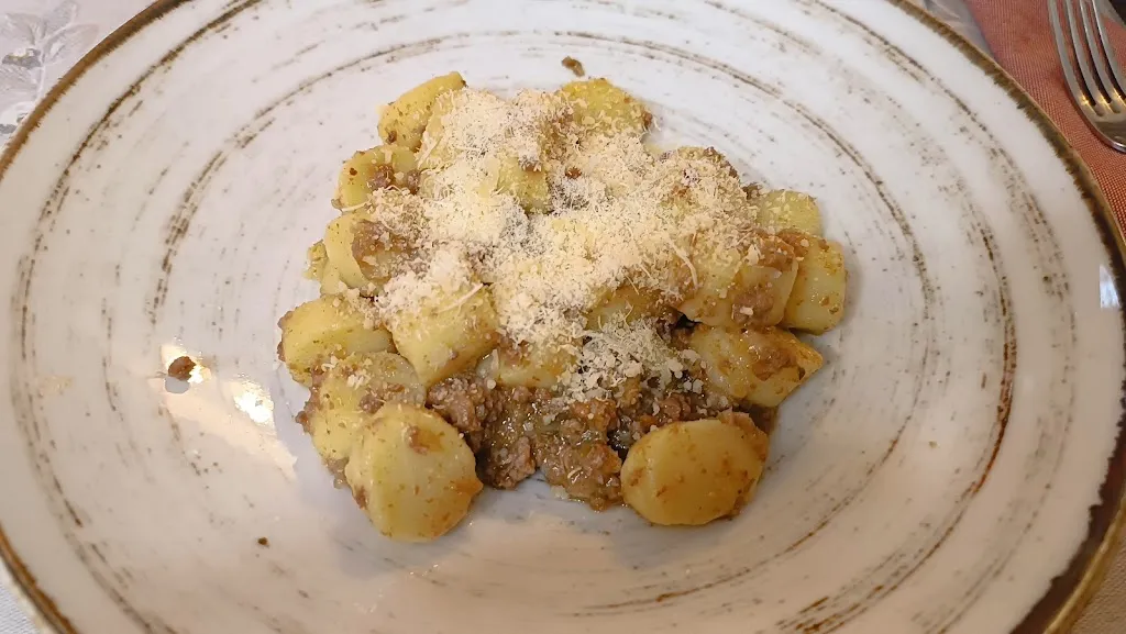 Mitja Močnik_Al Cacciatore_Colloredo di Monte Albano-Lauzzana_review