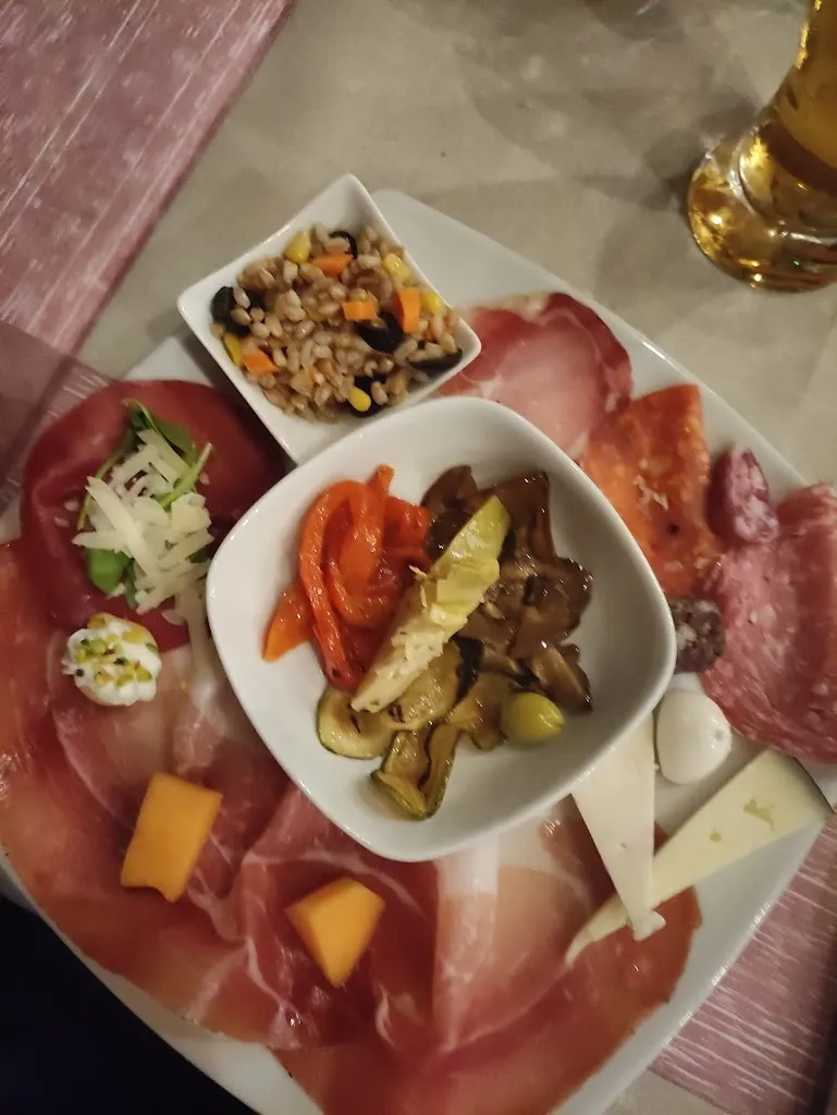 Menu_Pizzeria Arrosticini La Favola_San Benedetto dei Marsi_image_2