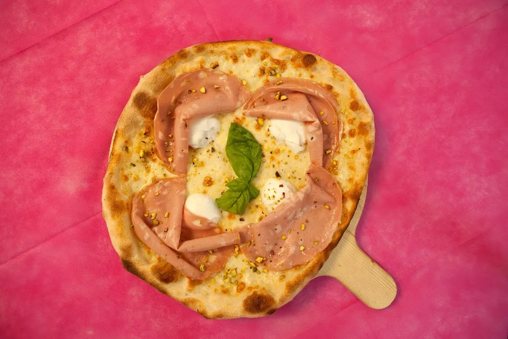 Pizzeria Arrosticini La Favola_San Benedetto dei Marsi_slider_image_2