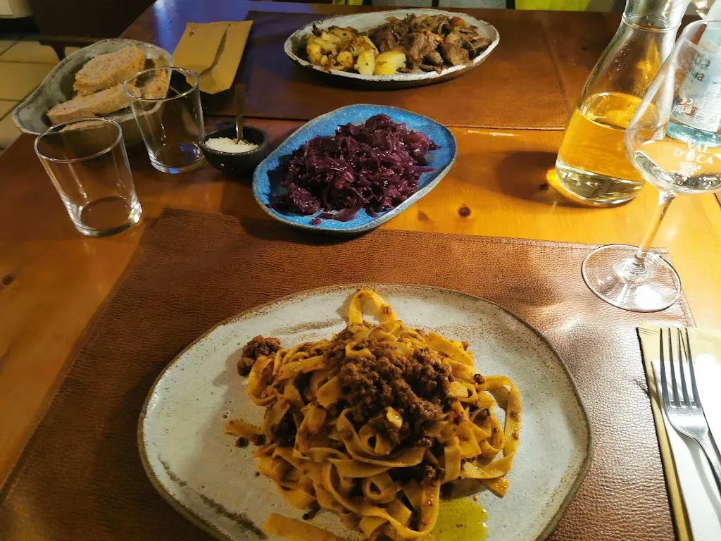 Al Gan_Comeglians_slider_image_2