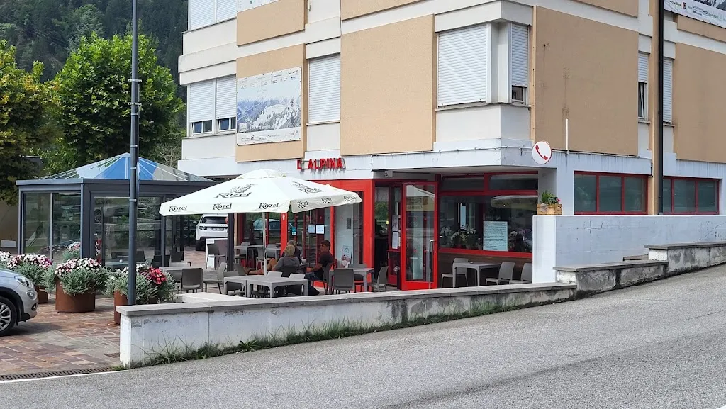 Giovanna “La Gioggi”_Bar L'Alpina_Comeglians_recensione