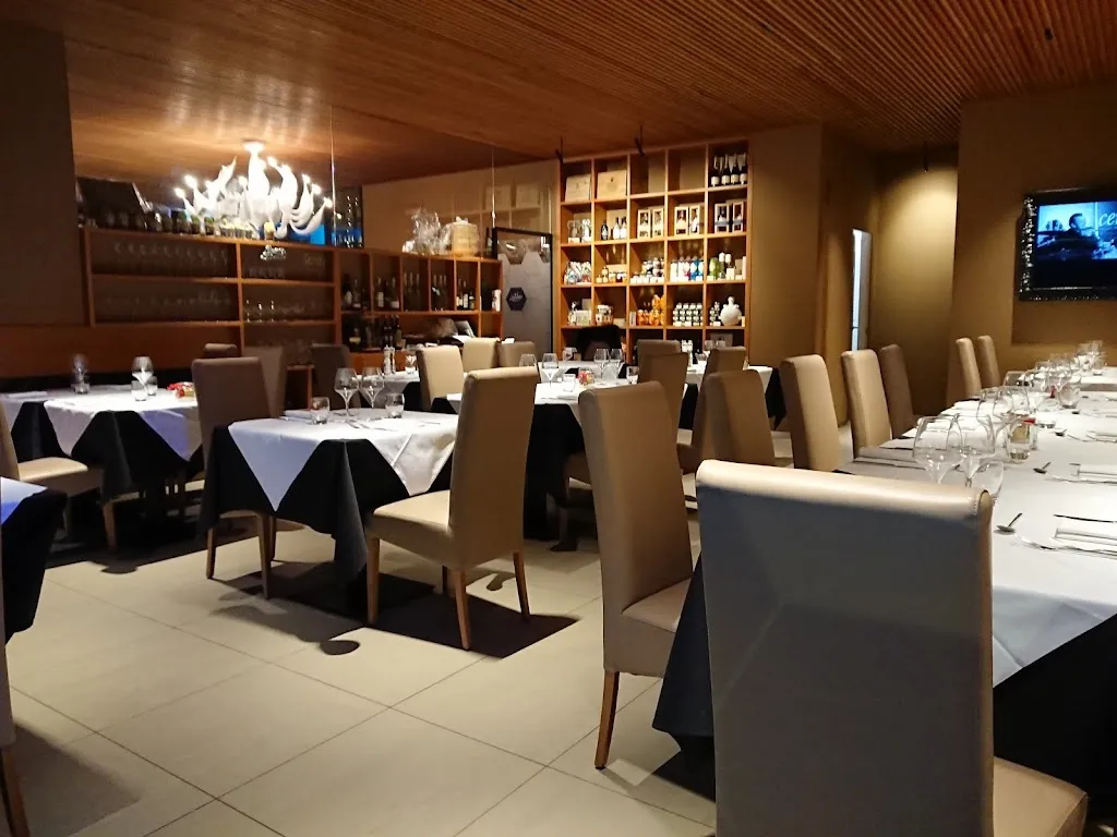 Decanter Esperienza Del Gusto restaurant in Codroipo