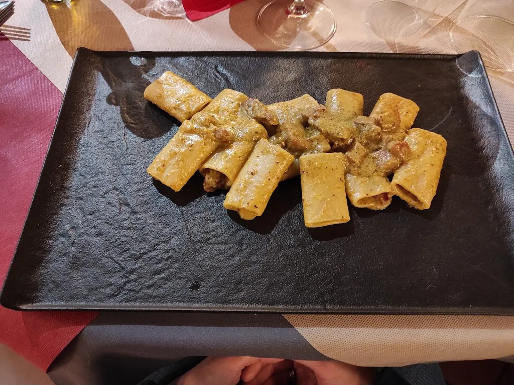 Ilenja Gallo_Mangjê e Tajs_Codroipo_review