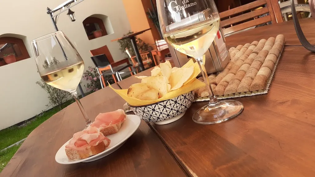 Debora Biasotto_Bar da Giuliano_Cordovado_review