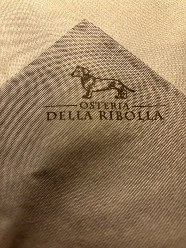 Arnout Mostert_Osteria della Ribolla - Shop Cantina Collavini_Corno di Rosazzo_review