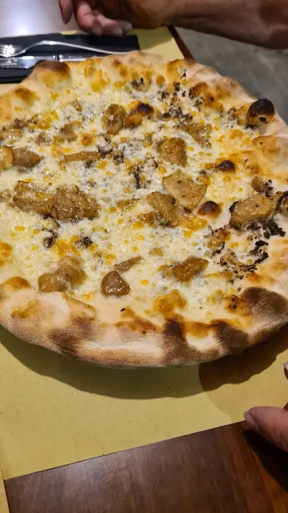 Menu_Pizza Chic_San Benedetto dei Marsi_image_5