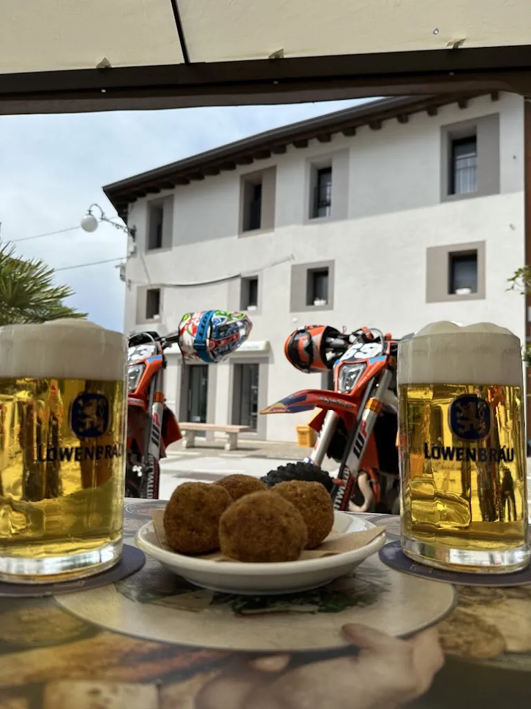 CHEVY Toyhauler_Bar da Rico_Dignano_review