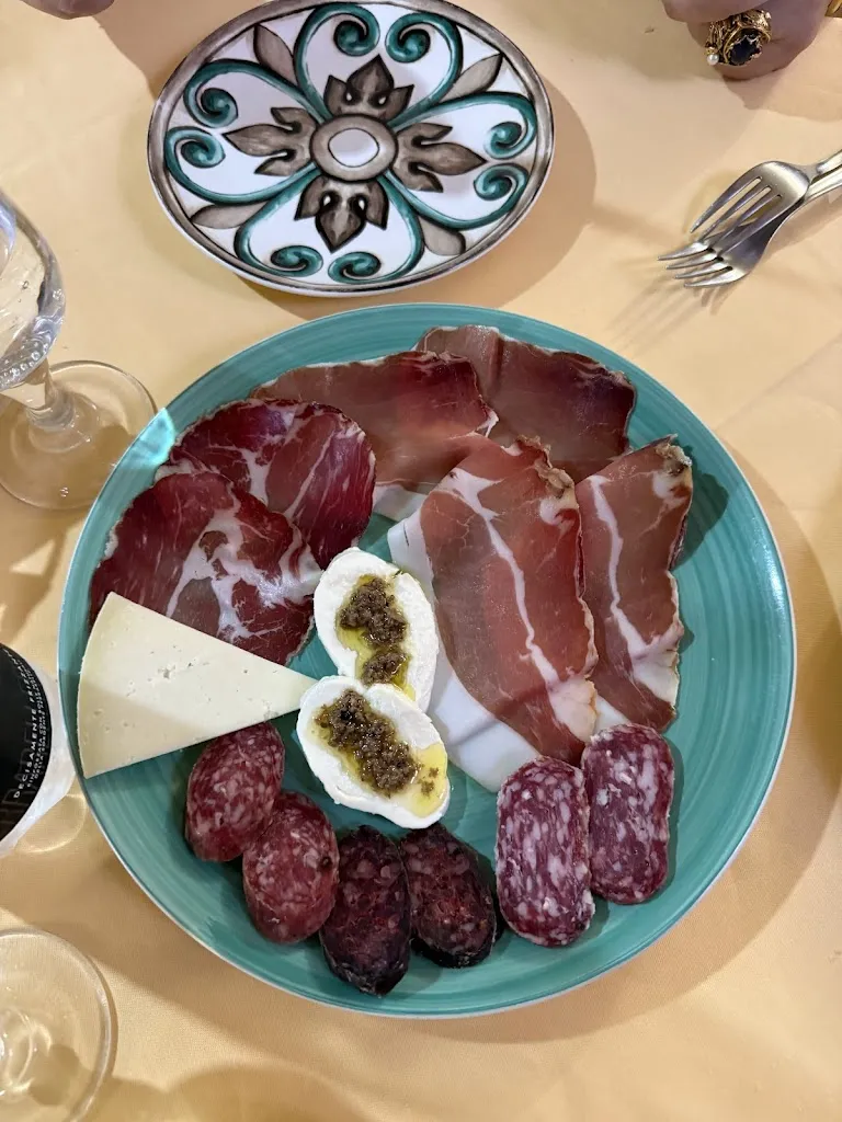 Trattoria La Casetta_San Demetrio Ne' Vestini_slider_image_3