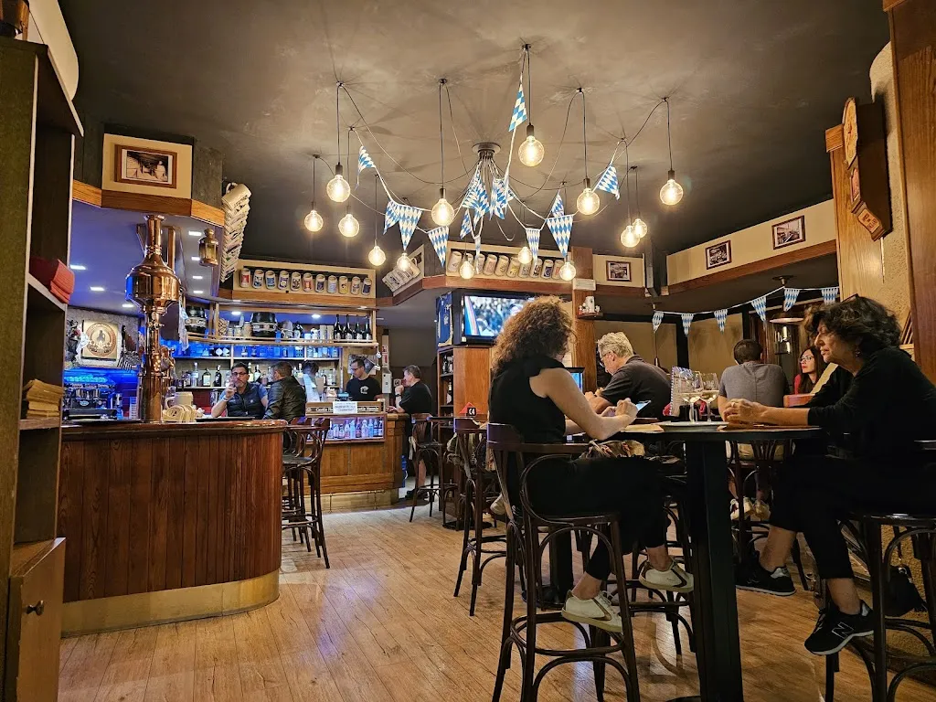 Snoopy Pub Ristorantino Cordenons_Cordenons_slider_image_1