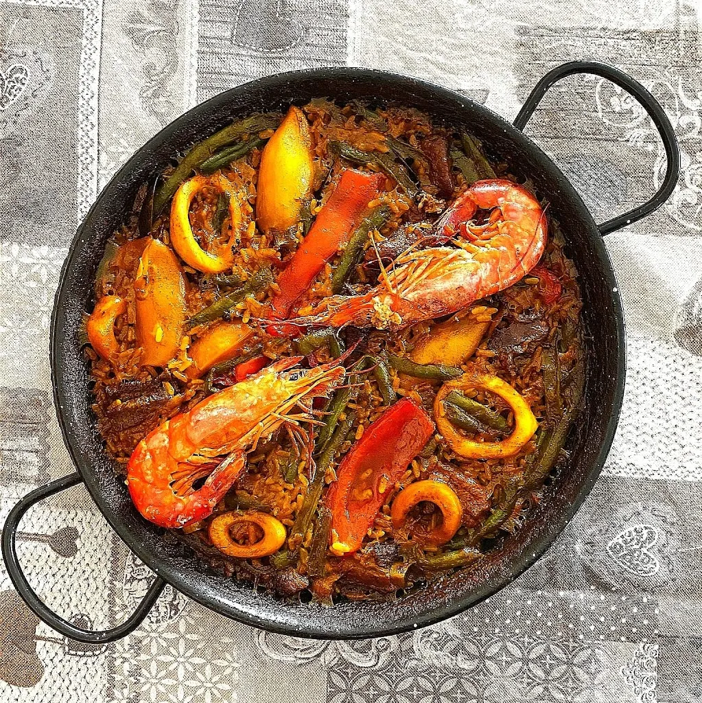 Mr.Paella | Paella da asporto, domicilio, catering_Cordenons_slider_image_1