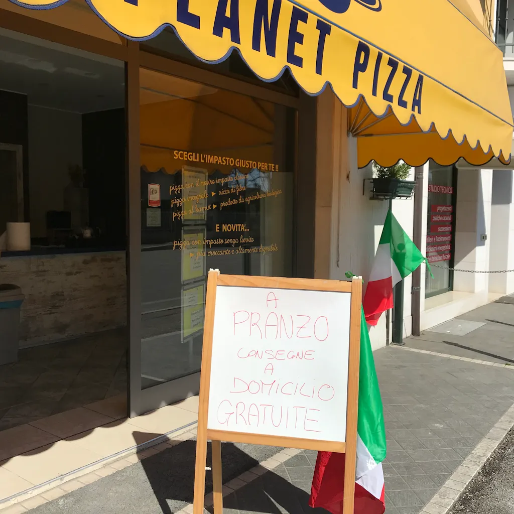 Planet Pizza restaurant in Cordenons