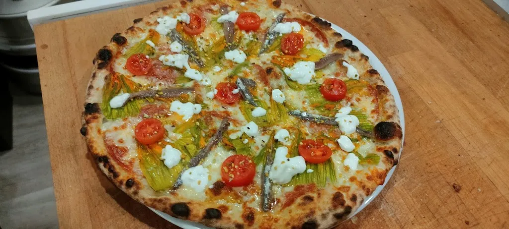 Divino Cafè Wine Bar_San Demetrio Ne' Vestini_slider_image_2