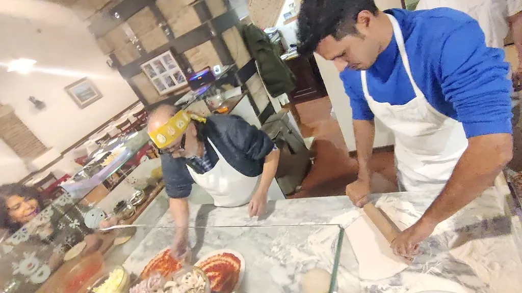 Camelot ristorante pizzeria_San Demetrio Ne' Vestini_slider_image_2