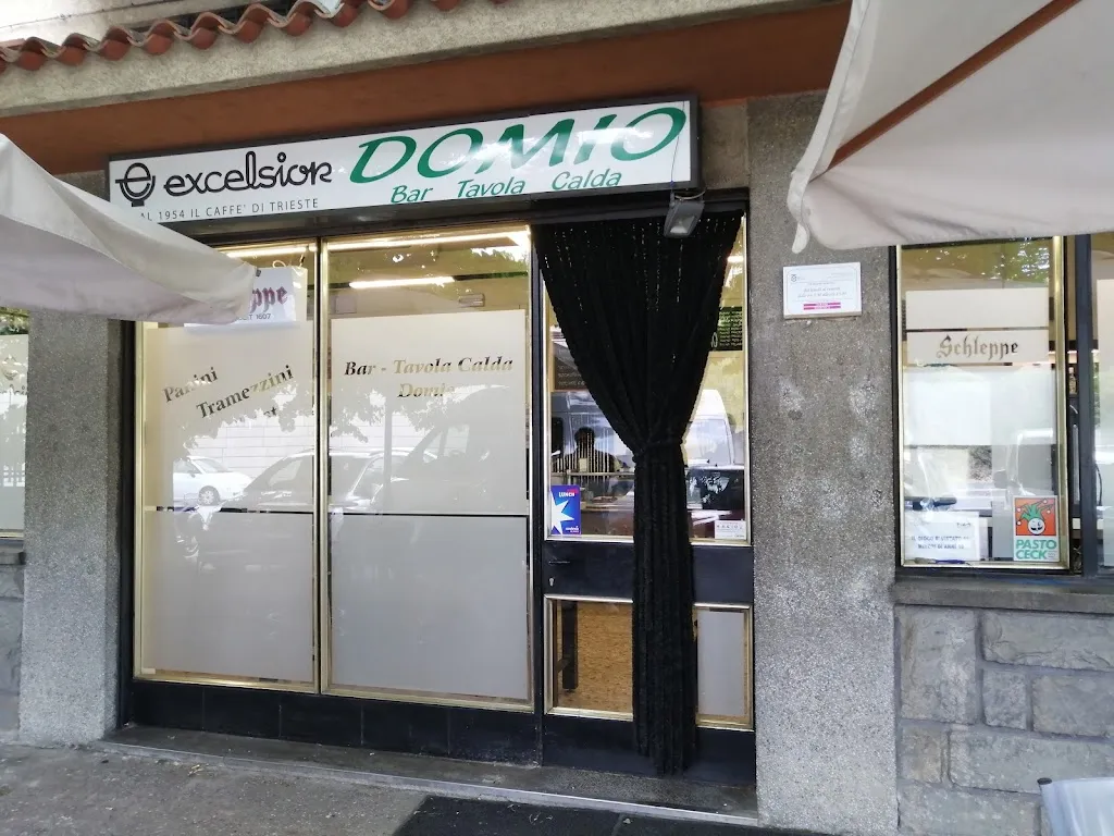 Bar Tavola Calda Domio restaurant in Dolina