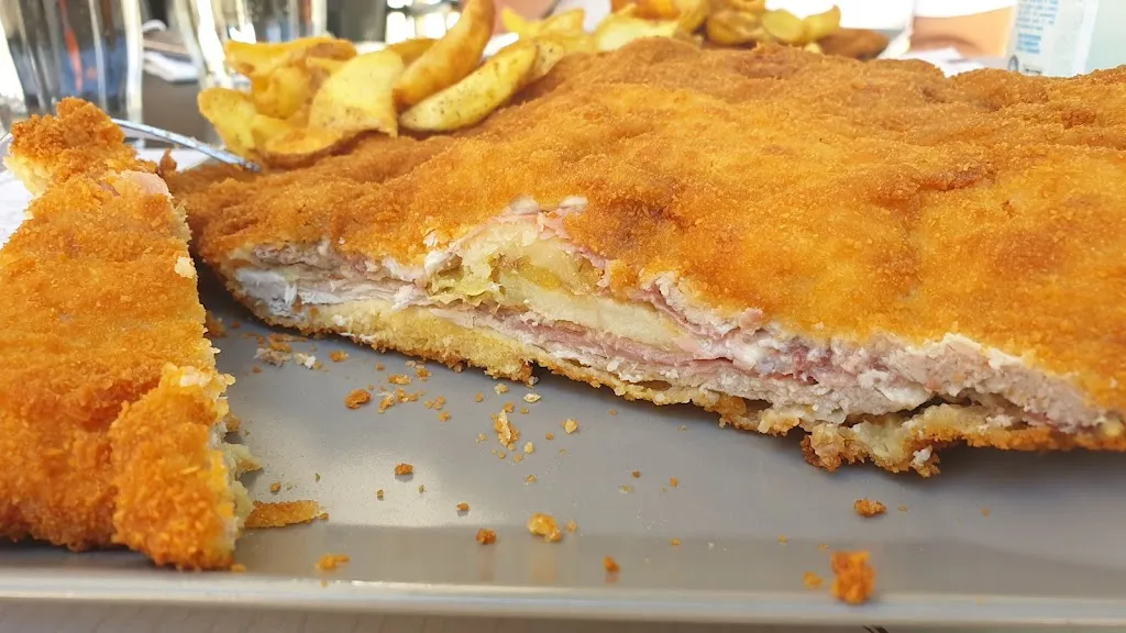 Adam_Come a casa caffetteria Bistrot_Fiumicello_review