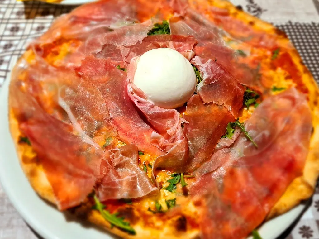 Sára Ivanyos_Ristorante Pizzeria Varmost_Forni di Sopra_review