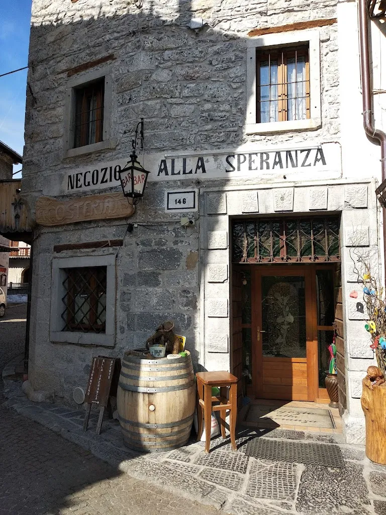 Petr Tough_Antica Osteria La Speranza_Forni di Sopra_reseña