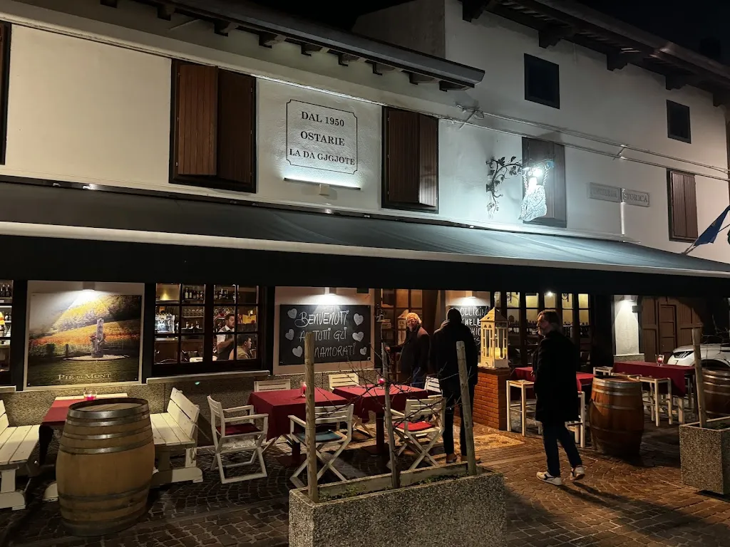 Ostarie La Da Gjgjote restaurant in Gonars