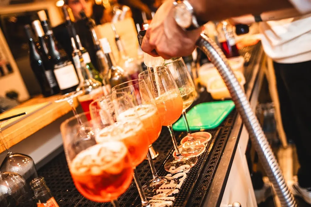 LDP - Lounge Bar_Gonars_slider_image_2