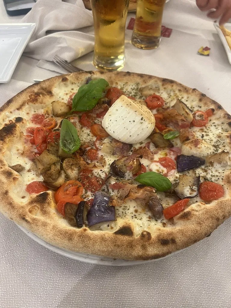 Clio Squadroni_Ristorante Pizzeria LaPerla_Gemona_review