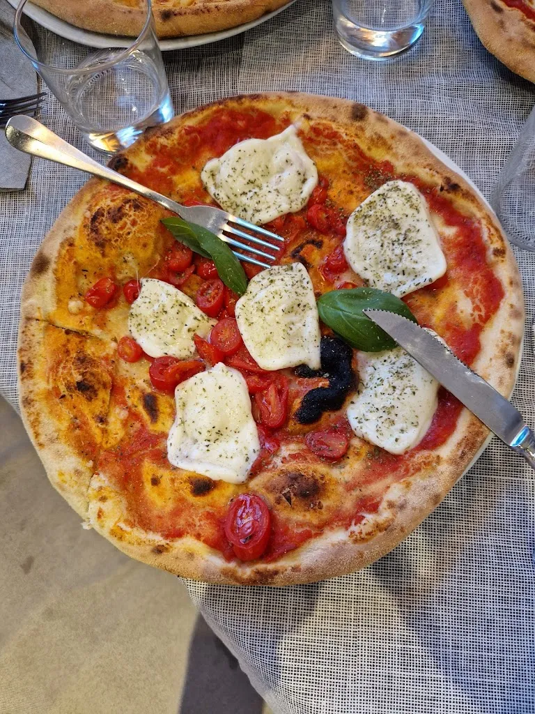 Hedvika Vurbalová_Ristorante Pizzeria LaPerla_Gemona_review