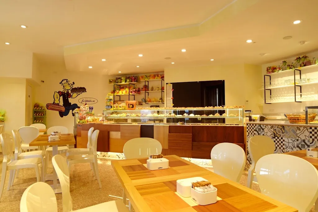 Pasticceria Ferrarese restaurant in Gemona