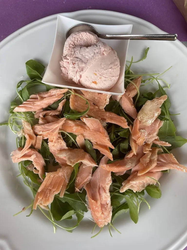 Tayla Drew_Corte Morea - Hotel - B&B - Ristorante_Lestans_review