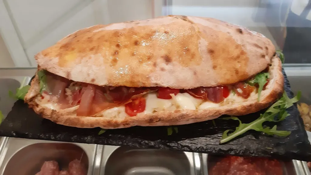 Nel girone dei golosi_San Nicolò a Tordino_slider_image_3