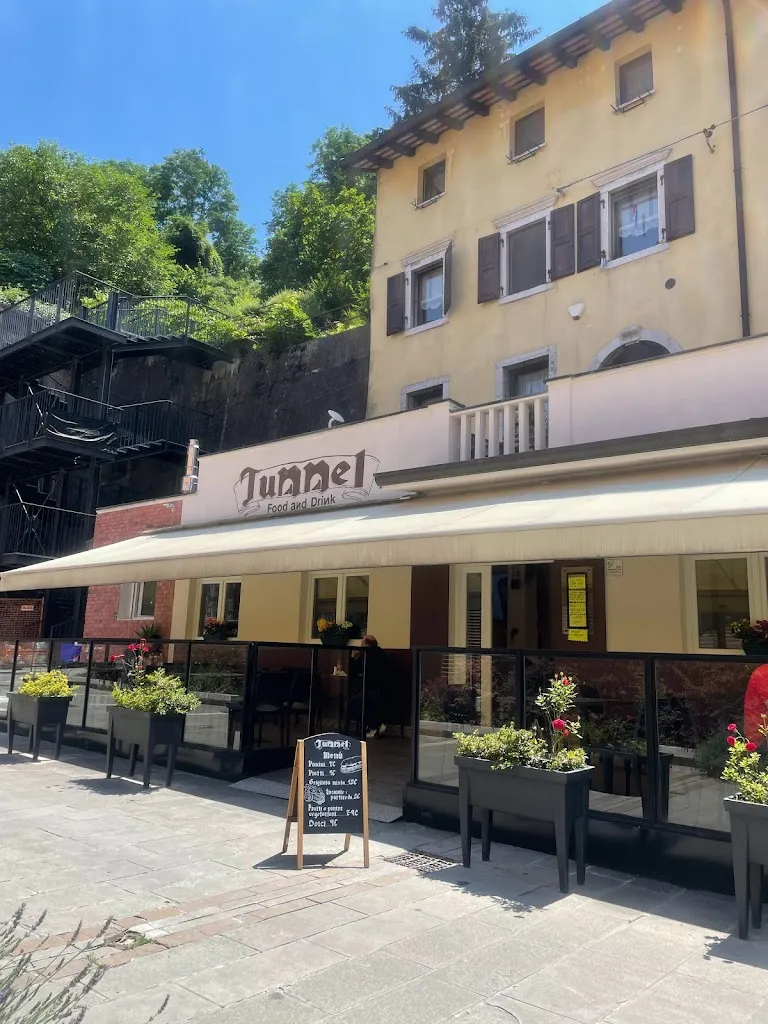 Tunnel Food And Drink Gorizia restaurant in Gorizia