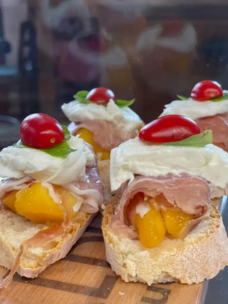 RebeKin® acquolina e vin..._Gorizia_slider_image_3