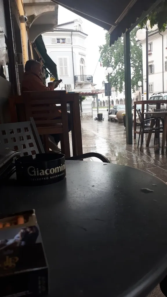 Raffaele Benassuti_Magnà Gorizia_Gorizia_recensione