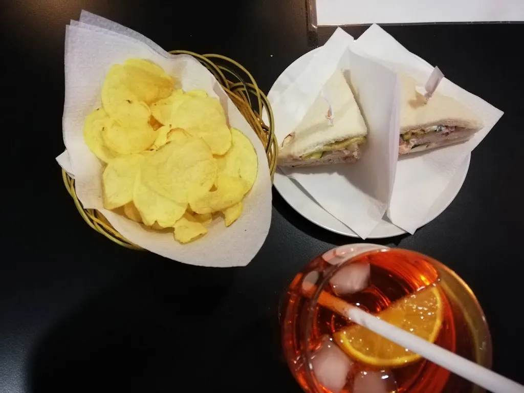 cristian_Primo Volo di Zhenghongliang_Gorizia_review