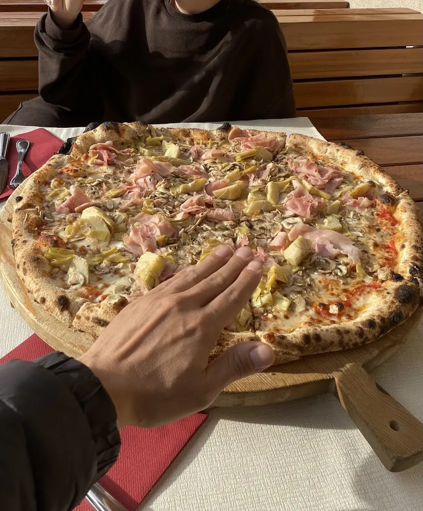 Karolina Skalik_Albergo Ristorante Pizzeria Riviera_Magnano in Riviera_review