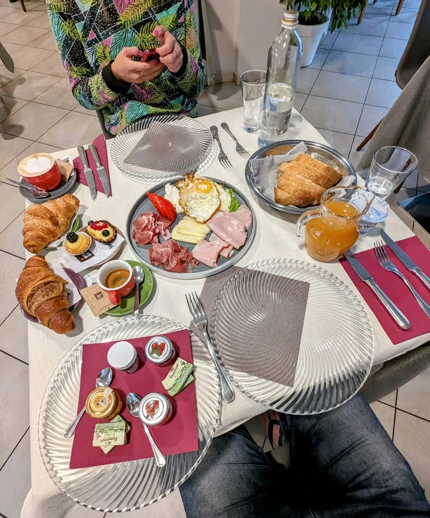 Jan Stripek_Albergo Ristorante Pizzeria Riviera_Magnano in Riviera_review