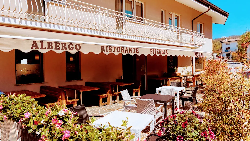 Albergo Ristorante Pizzeria Riviera restaurant in Magnano in Riviera