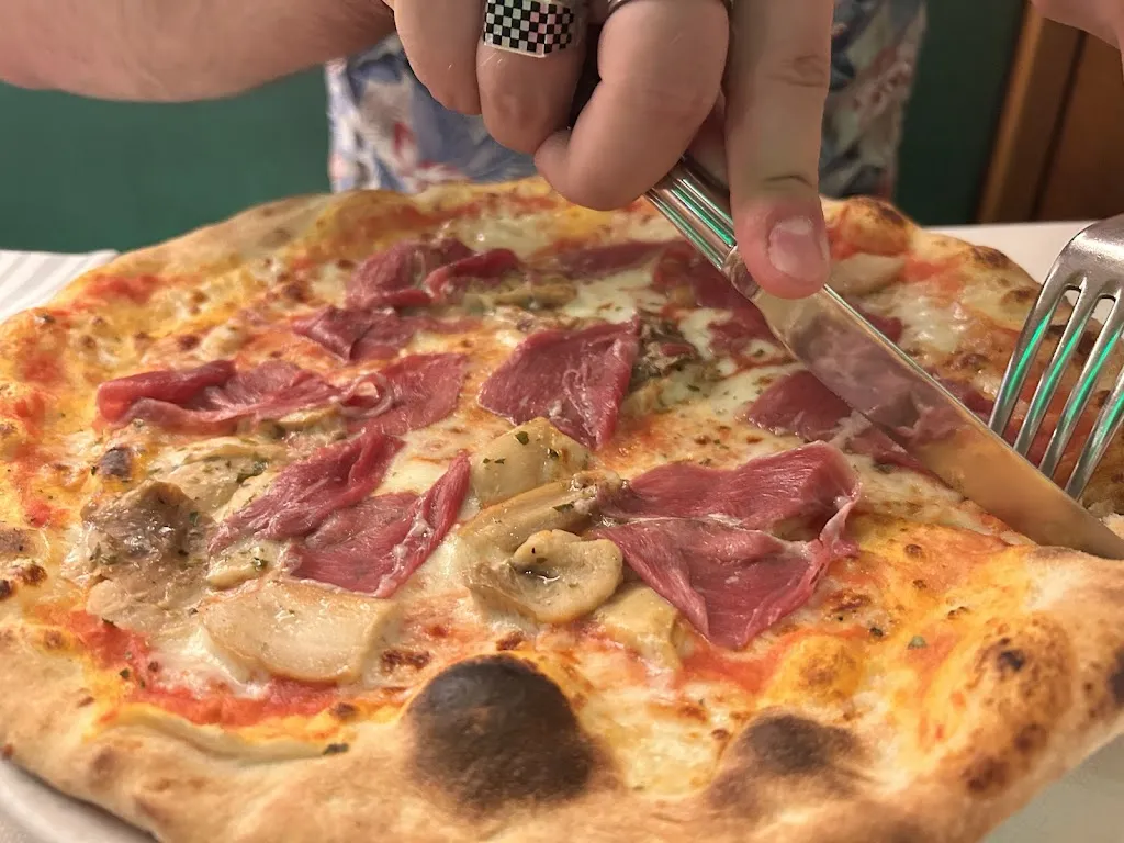 Anna Sabat_Ristorante Pizzeria Esperia_Latisana_review