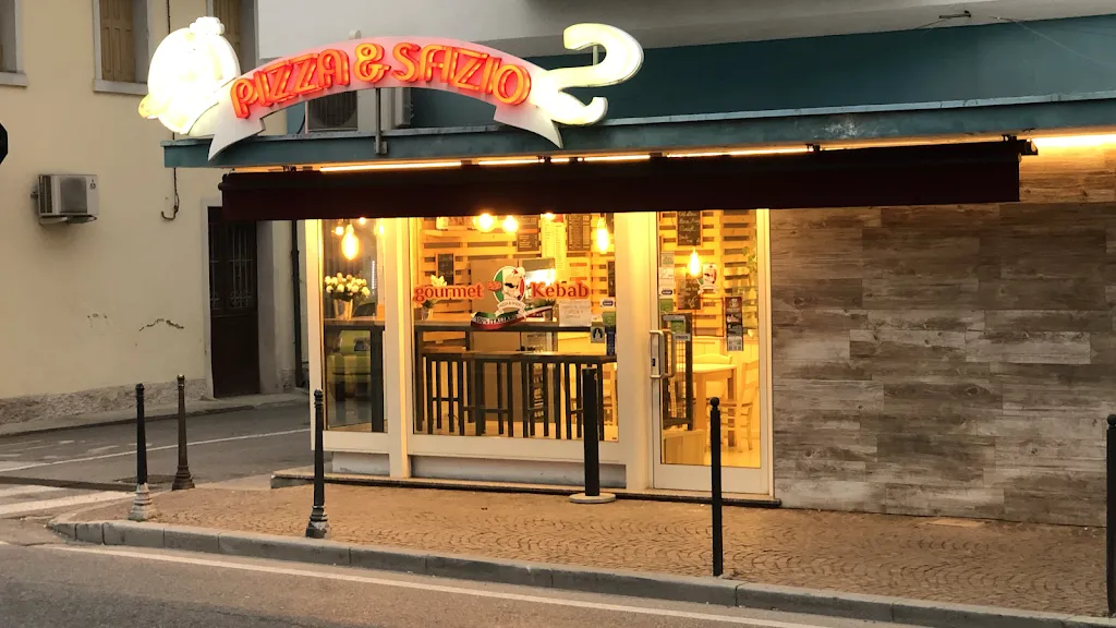 Pizza & Sfizio 2 restaurant in Latisana