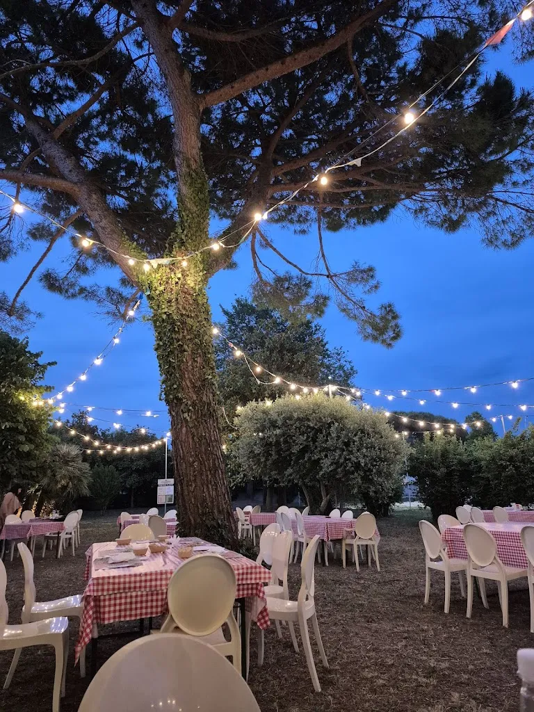 Graziella C_Costa Brava Grill Garden_Latisana_review