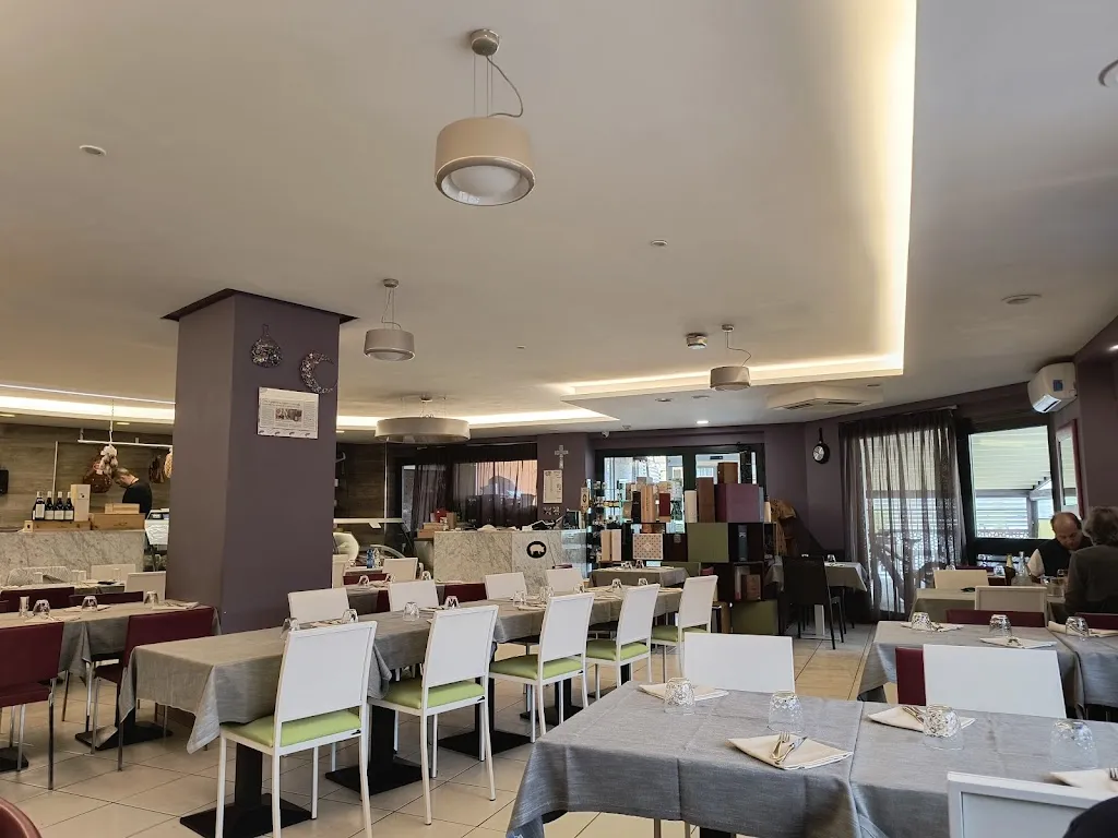 Ciccia House_Avezzano_slider_image_1