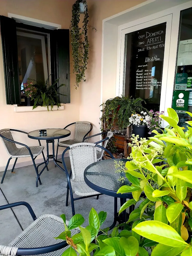 Ulè de Riva ~ AperiBistrò restaurant in Marsure