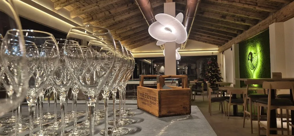 Agriturismo Alle Trincee restaurant in Medea