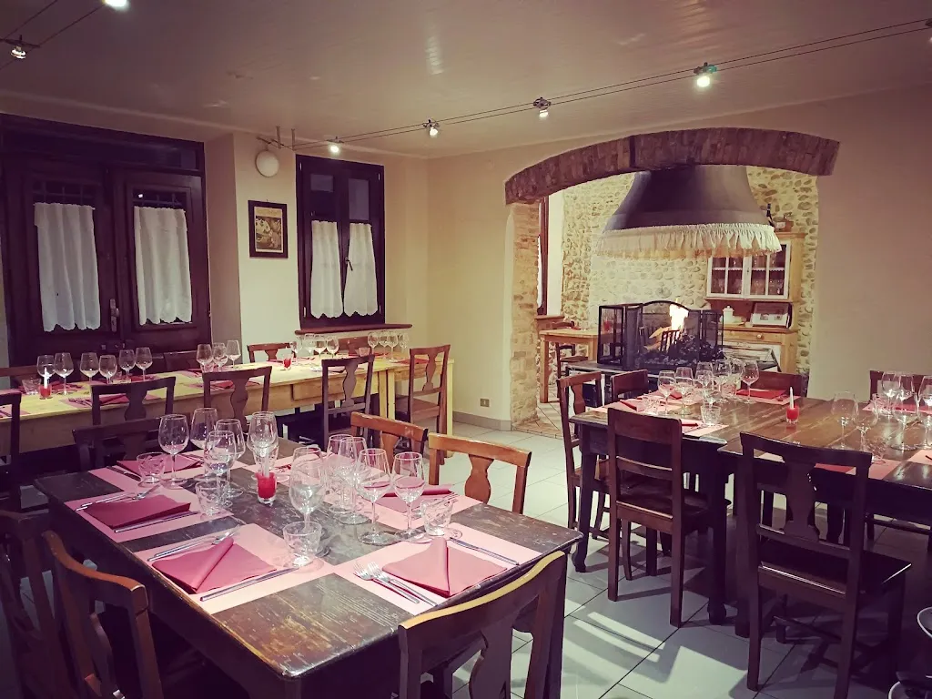 Osteria alla Campana restaurant in Mereto di Tomba