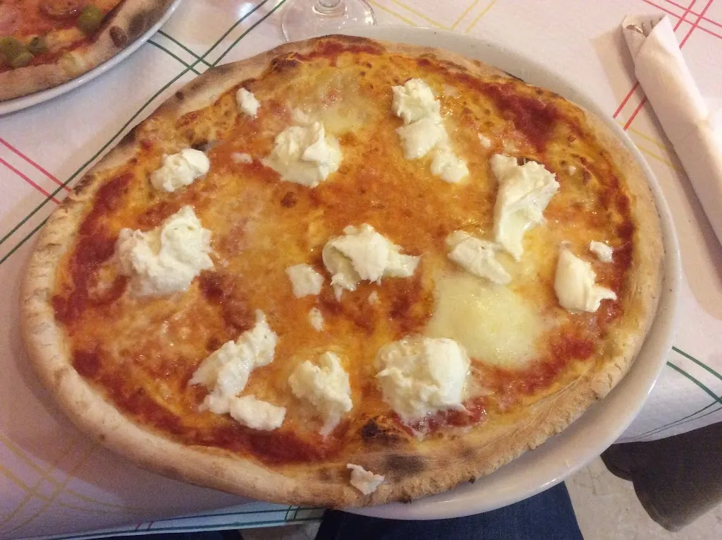 Giovanni Ferrari_Ristorante Pizzeria Acquamarina_San Nicolò a Tordino_review