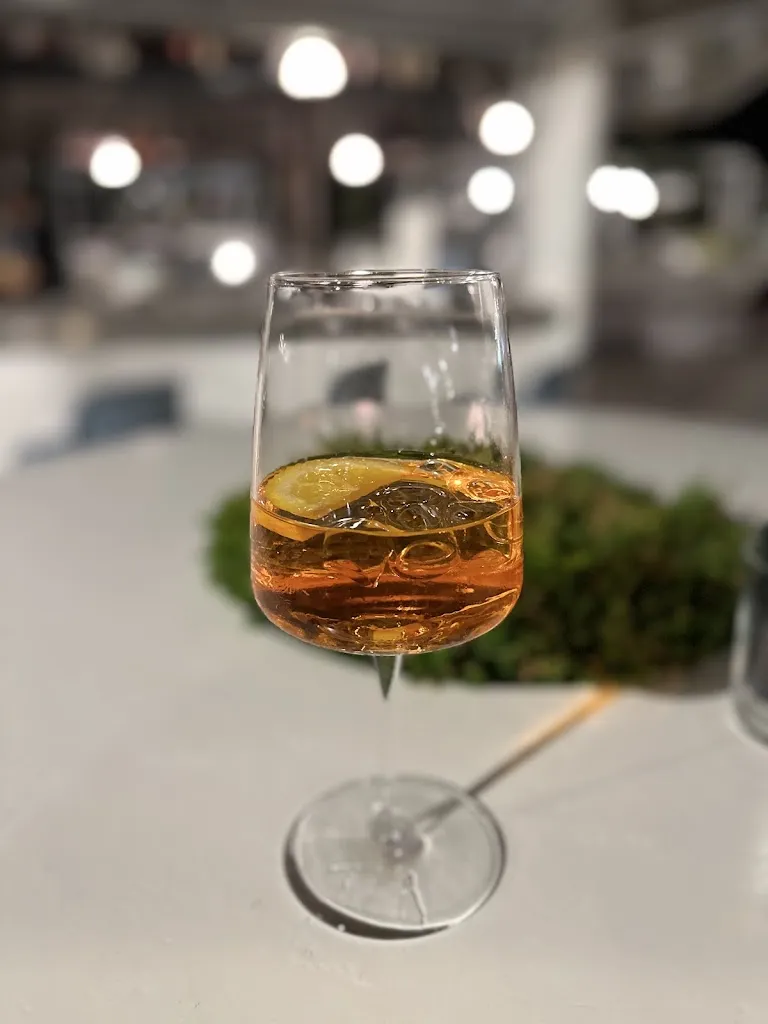 Adrian Huber _Tahiri Beach Restaurant_Lignano Sabbiadoro_review