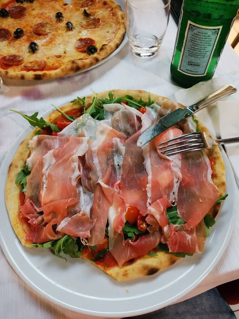 Menu_Ristorante Pizzeria Vecchia Napoli_Lignano Sabbiadoro_image_8