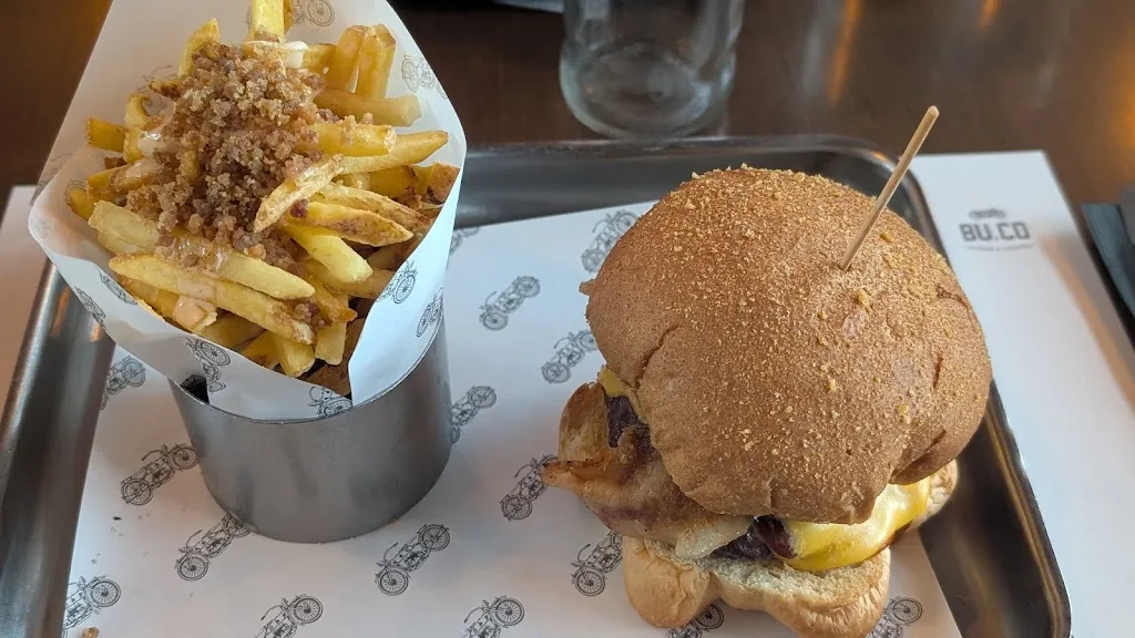 Bijan Ghorbani_BU.CO Burger & Cocktail_Martignacco_recensione