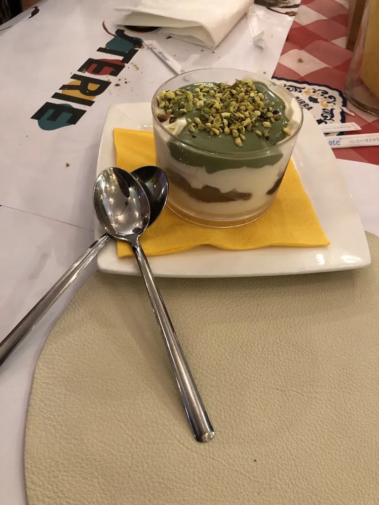 Yolandi Pinto._World Wide Bistrot_Martignacco_review